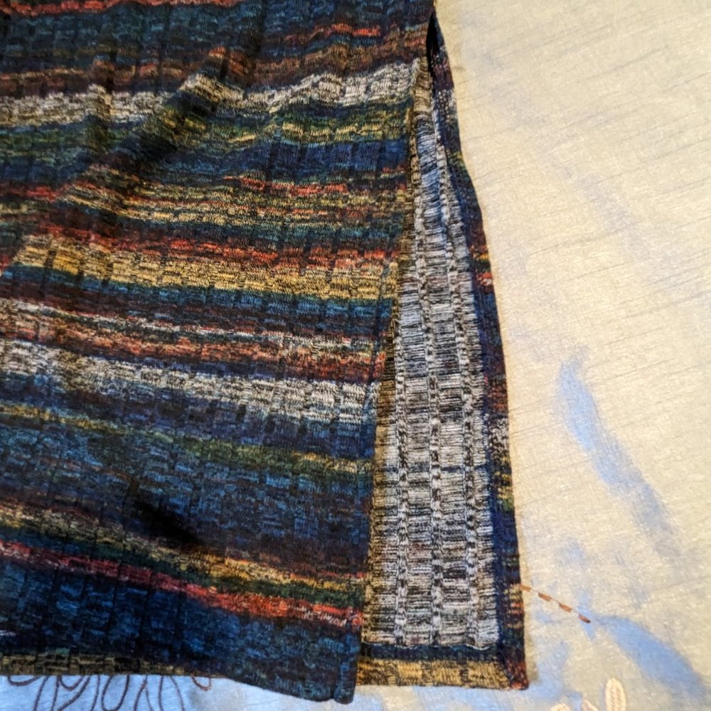 Robe - Picture 4 of 4